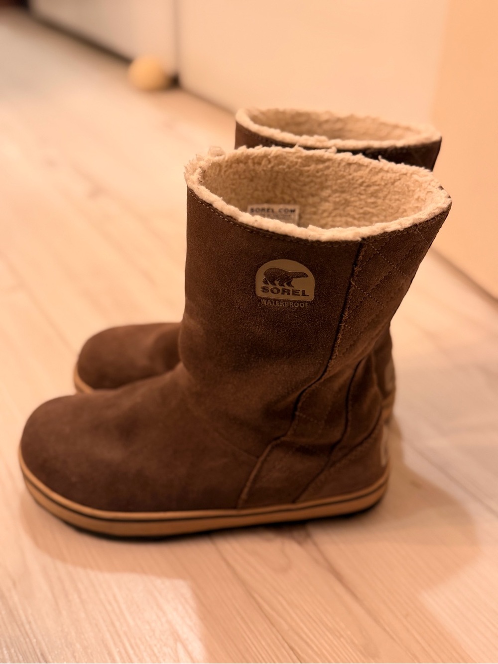 Sorel Brown Suede Winter Boots with Sherpa Lining